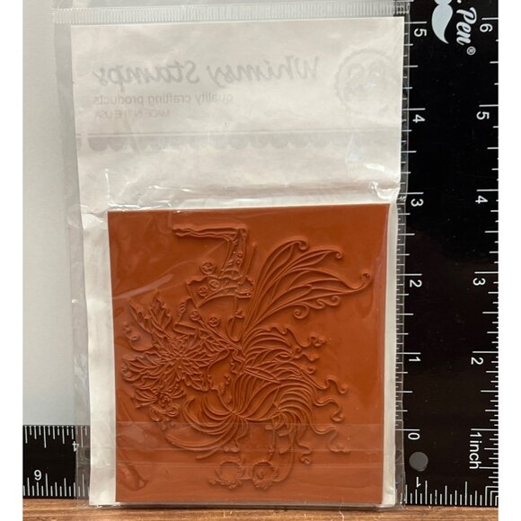 WEE / WHIMSY STAMPS SZWS196 POINSETTIA FOAM MOUNTED RUBBER STAMP FAIRY MOUSE - Picture 2 of 3